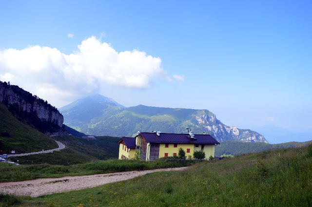 rifugio altissimo damiano chiesa