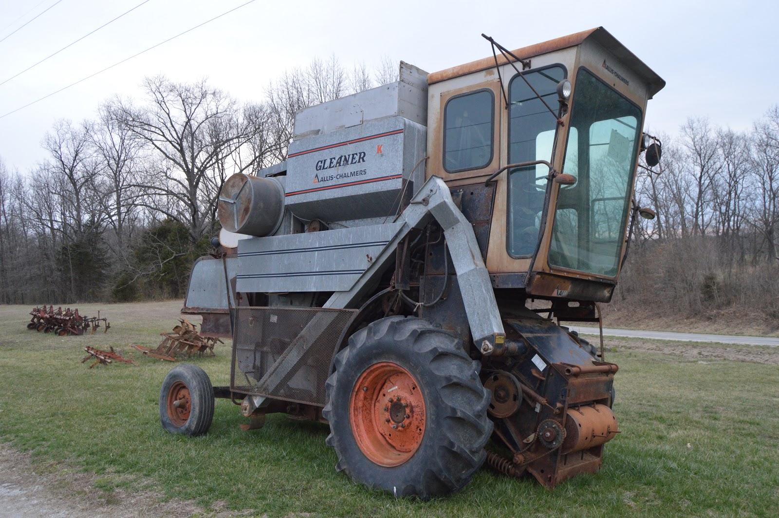 Industrial History Gleaner K and G Combines and other old equipment