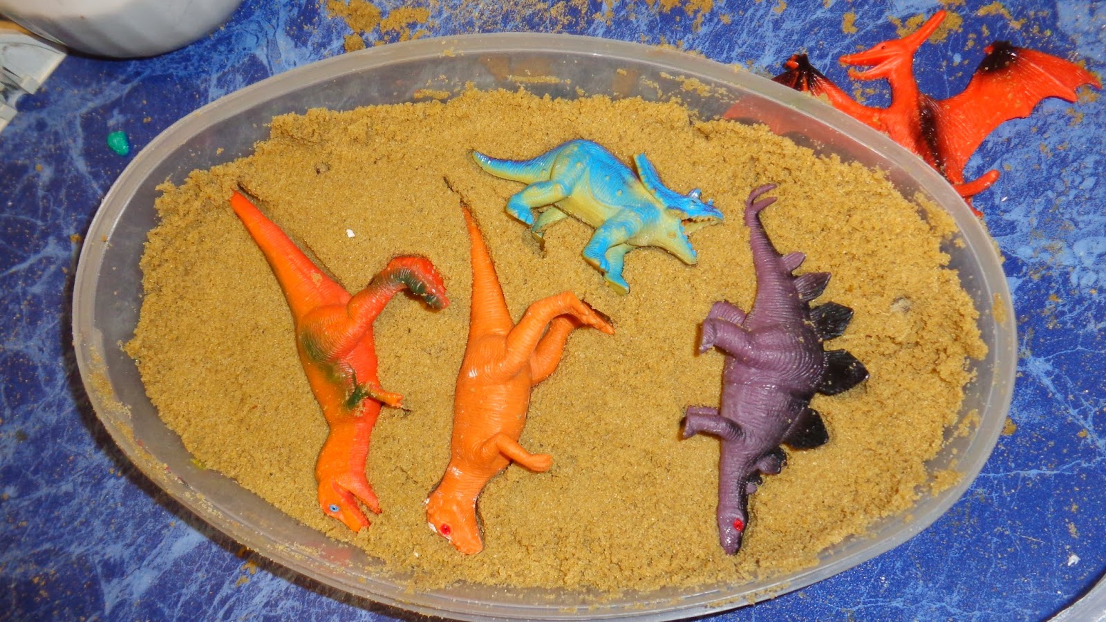 2 часть динозавра. Мастер класс для педагогов по проекту динозавры. Защита детей проекта о динозавров. Я исследователь динозавры проект. Yongxin Baby Dinosaur 2x2.