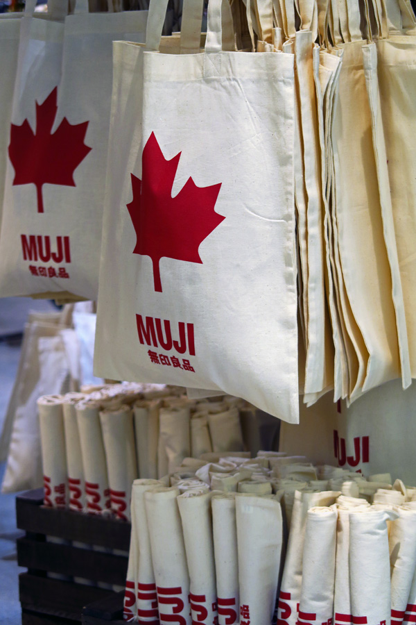 Marvelous Muji Store Opens in Metrotown Clothes Line Finds Vintage