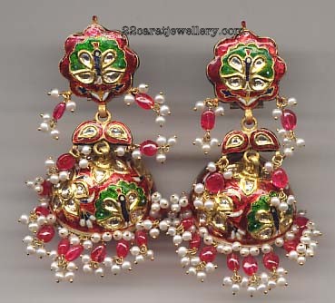 E1931 Spinel Ruby Green Drops Round Shape Temple Kempu Earrings |  JewelSmart.in
