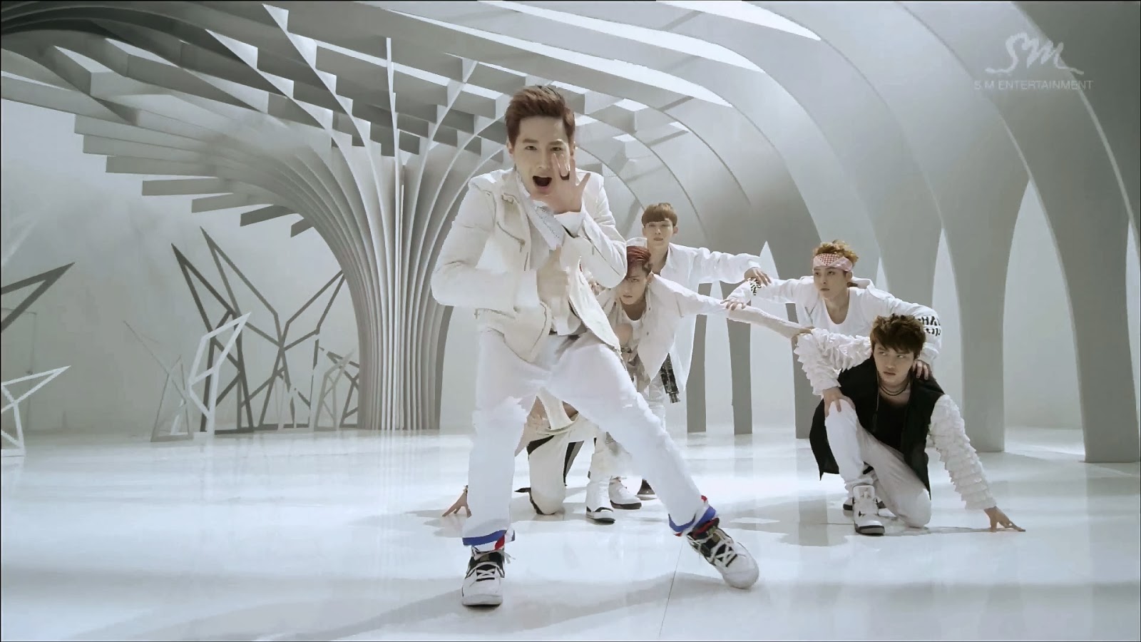 Exo wolf. Exo wolf suho. брать.клип.