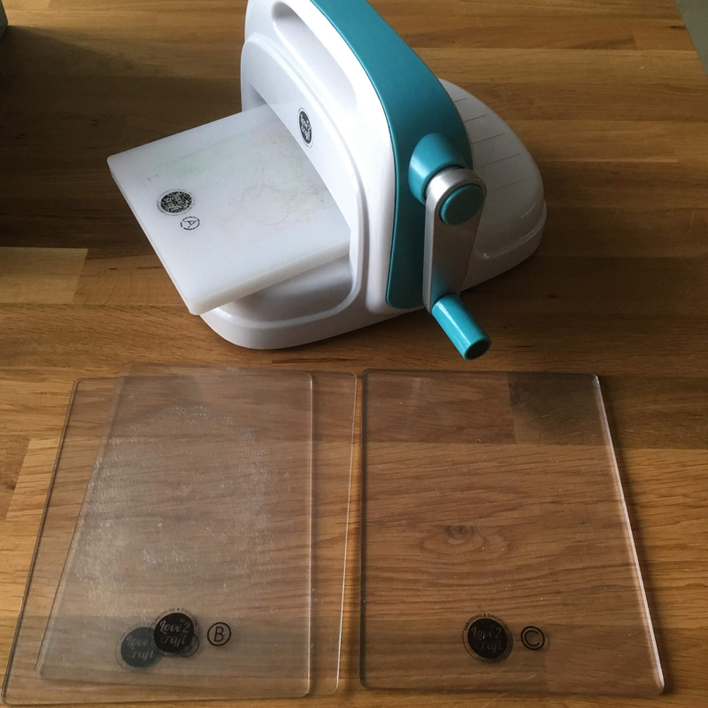 Hobby Alternatief Review Love 2 Craft snij en embossing machine