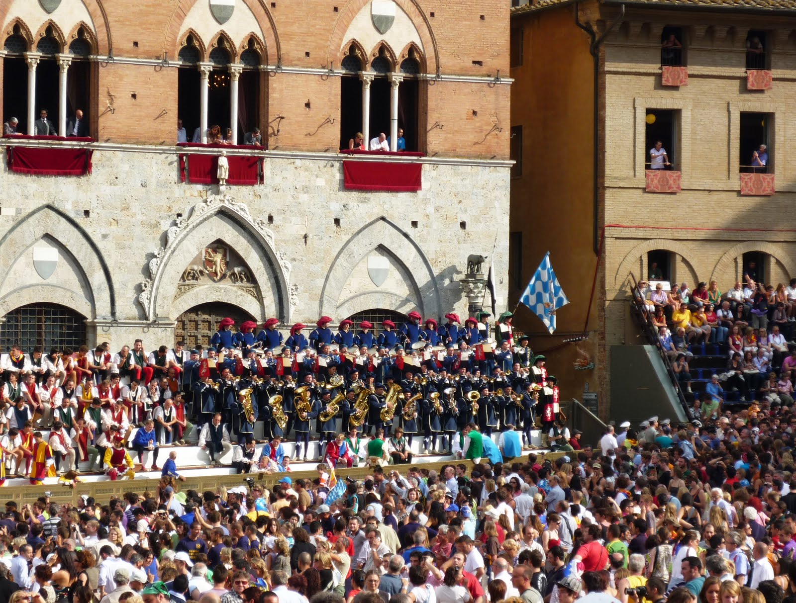 Sketchy Impressions Winning at the Palio