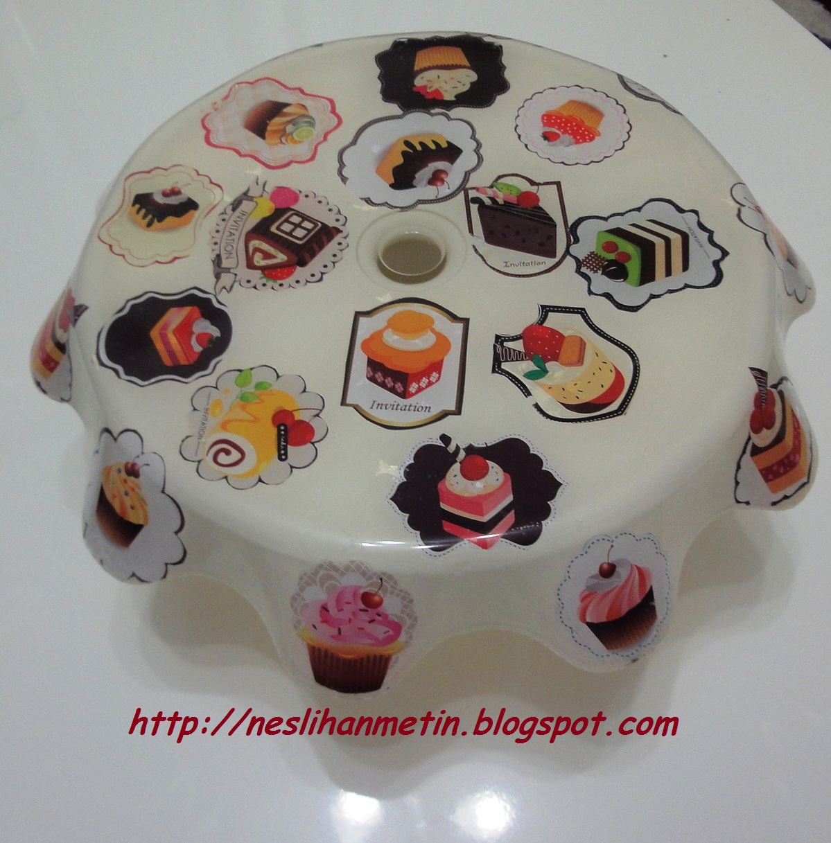 CUTE CATS Neslisu � nun Dükkanı CAM BOYAMA DEKOPAJ PASTA / KEK