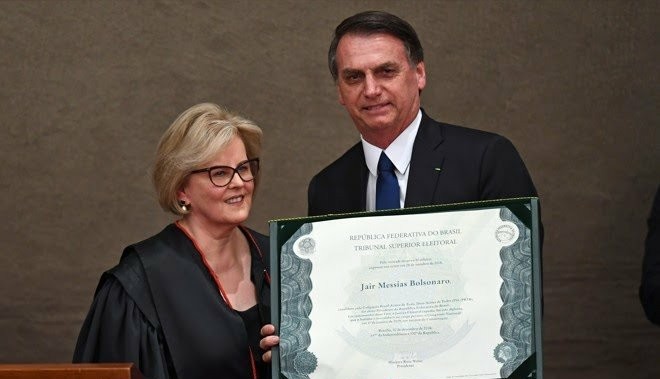 Presidente eleito Jair Bolsonaro é diplomado no TSE
