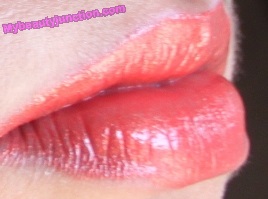 Too Faced La Creme lipstick in Coral Fire review, swatches