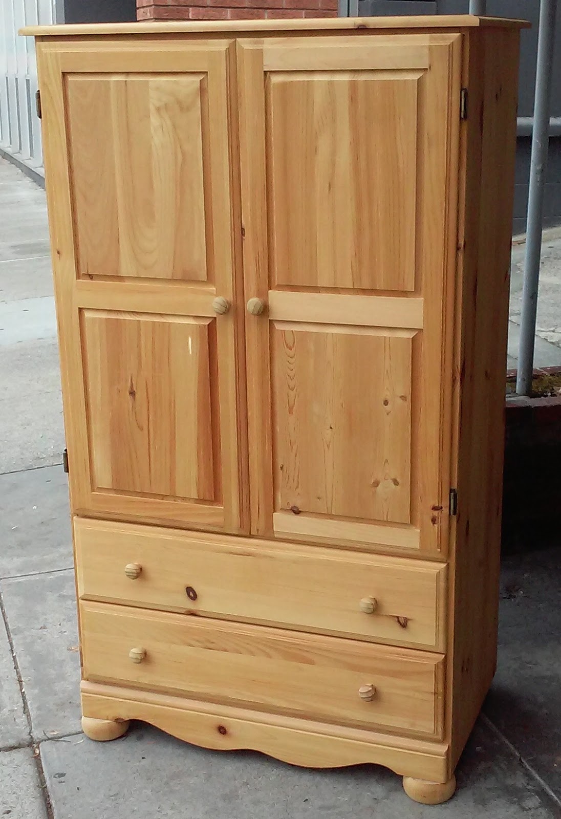 UHURU FURNITURE & COLLECTIBLES SOLD 22284 Knotty Pine 3’ Wide 21
