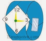 Bước 9: Vẽ số để hoàn thành cách xếp cái đồng hồ bằng giấy theo phong cách origami.