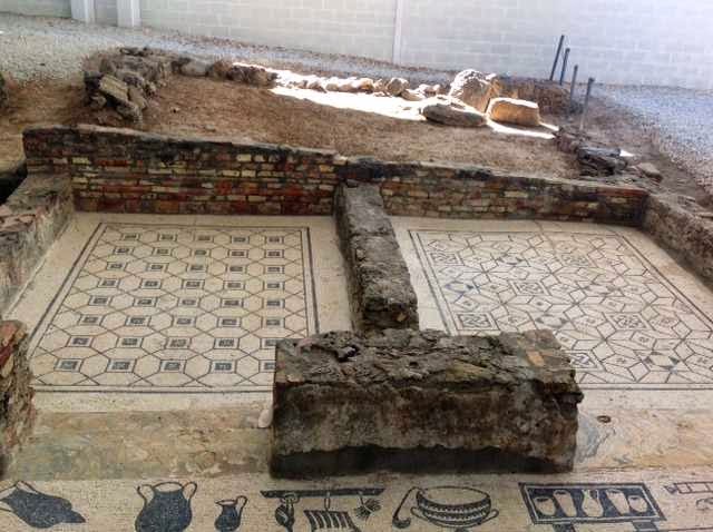 Parada y Fonda de un viajero: La Villa romana de Río Verde. La huella