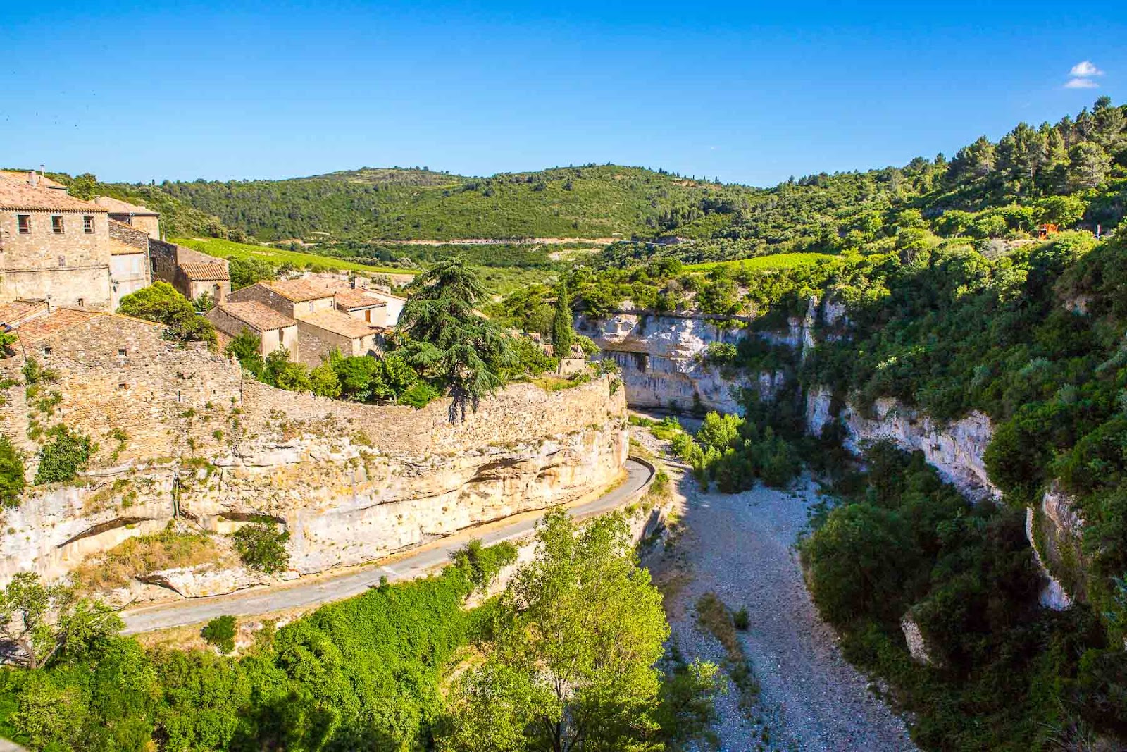 Découvrir la France en photos 47 MINERVE. (Hérault 34)
