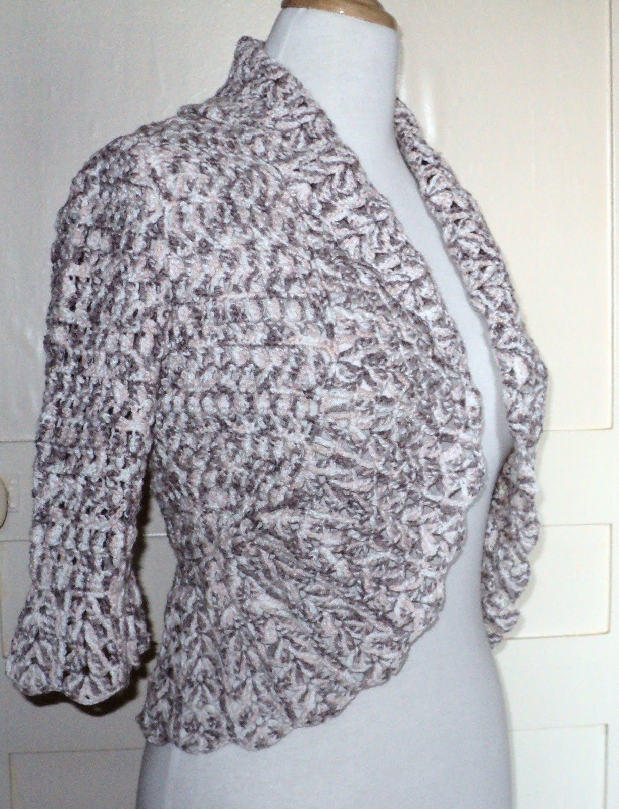 Boléro au crochet