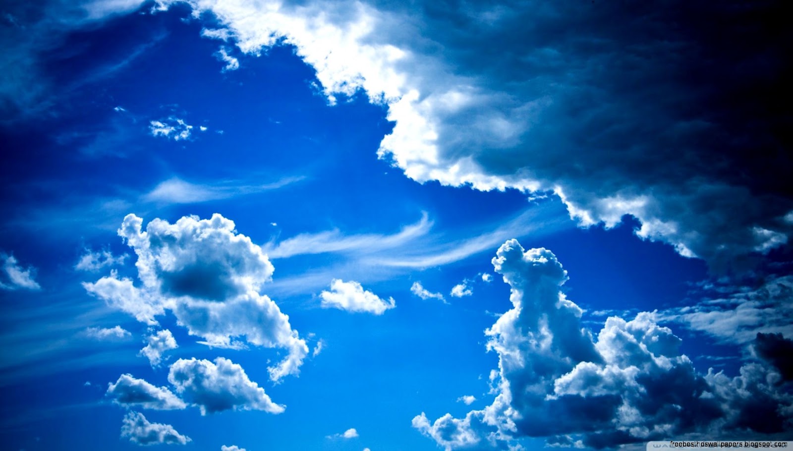 Beautiful Blue Sky Clouds Wallpaper