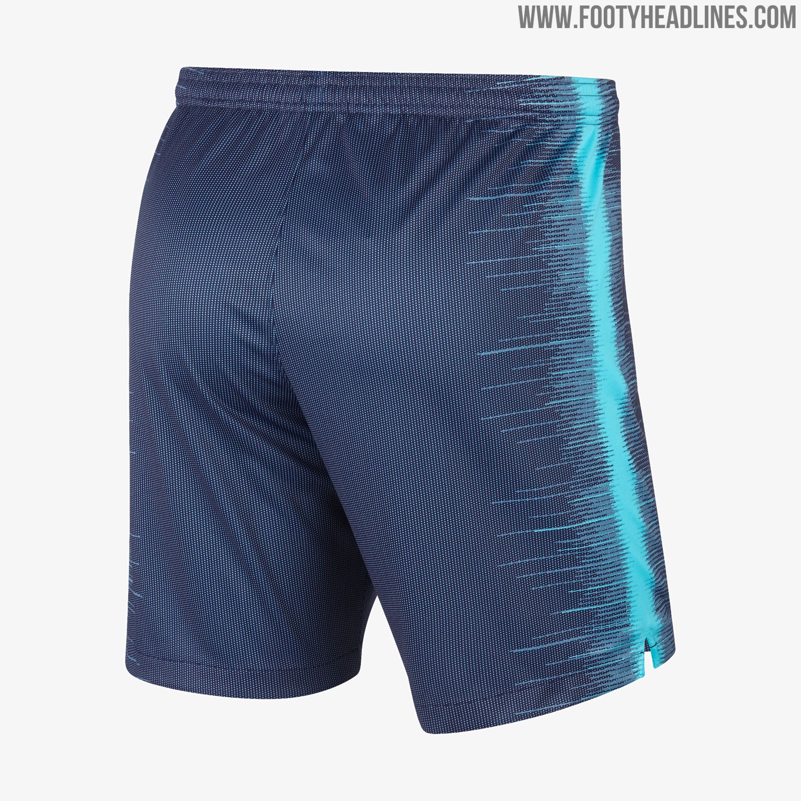 tottenham away vapor