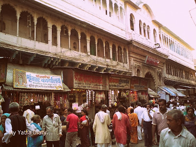 Market Lane of Dwarkadheesh Temple, Mathura