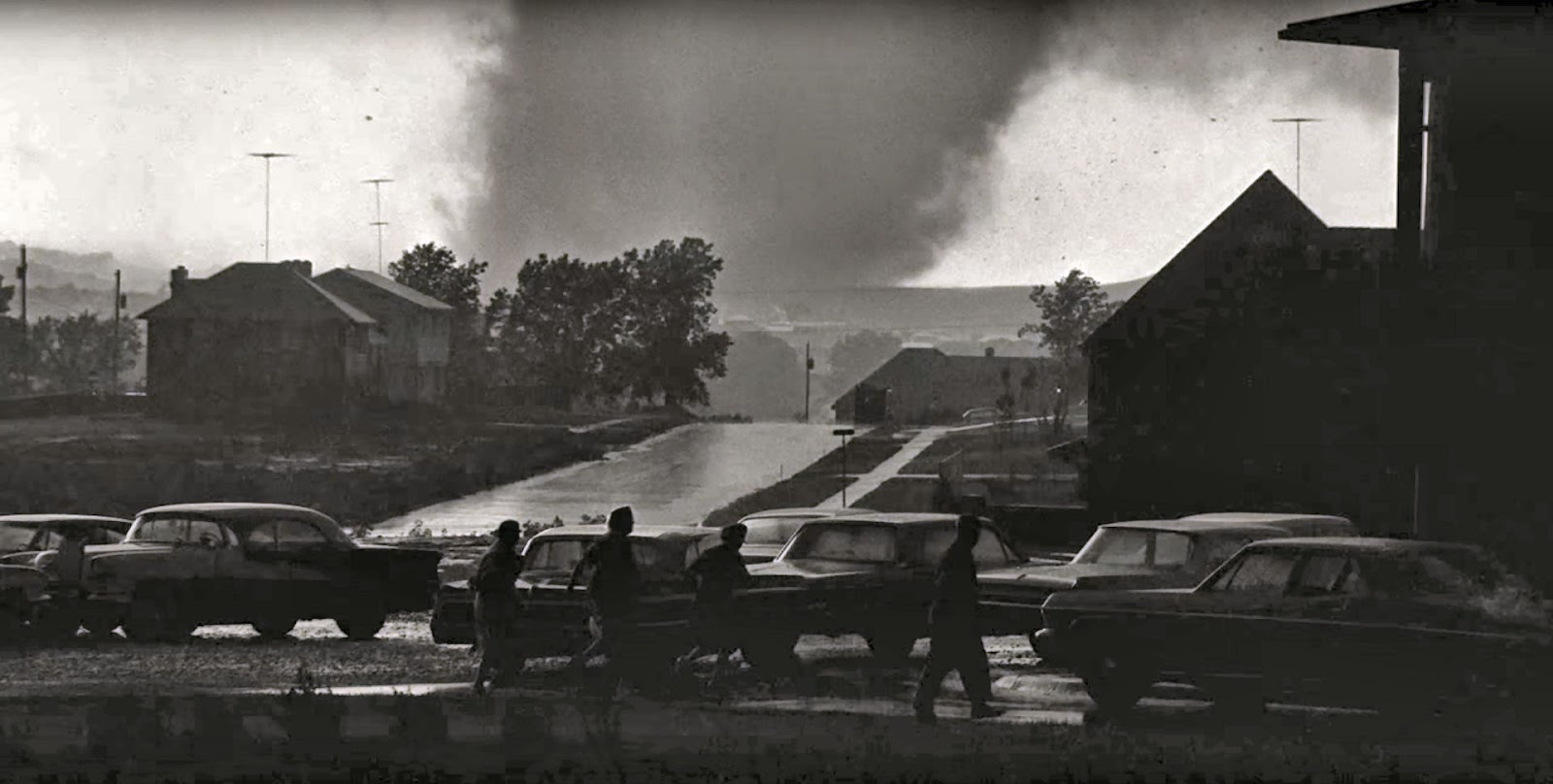 Capt. Spaulding's World: Today Marks 50-Years Since Topeka Kansas EF-5 ...