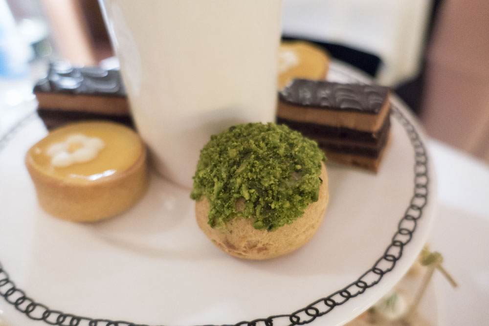 Quirky London | Afternoon Tea at Sketch