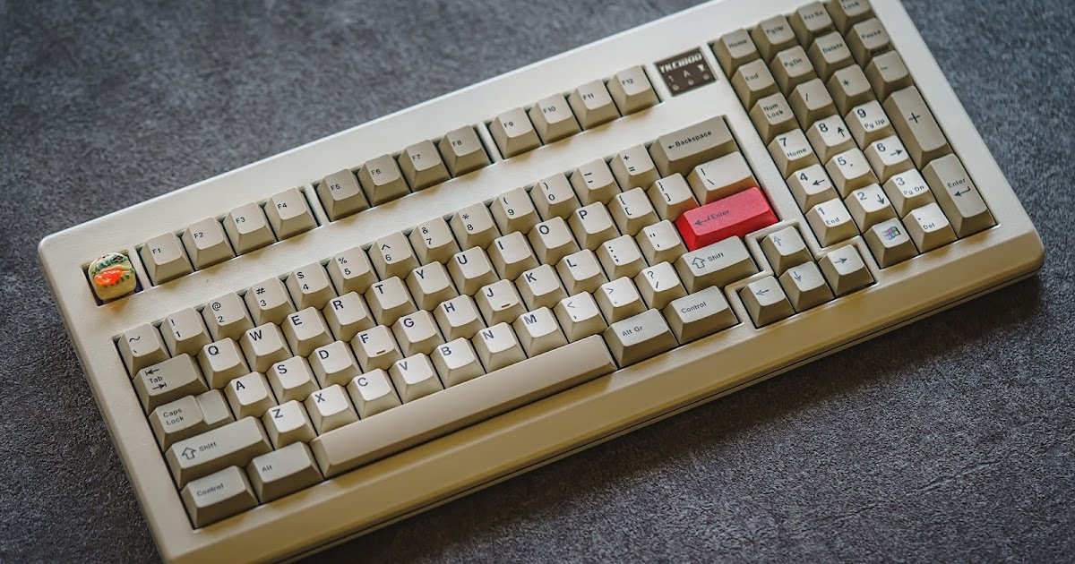 [鍵盤] GMK Classic Retro on TKC1800 (開箱)