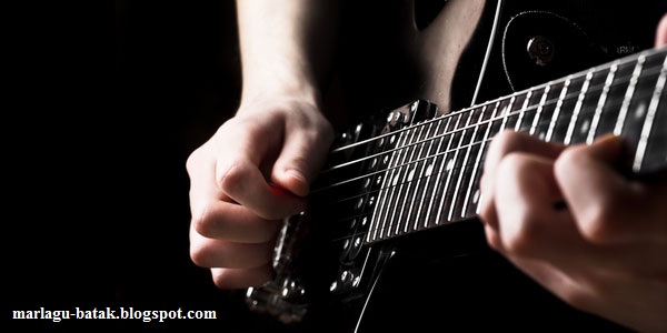 Lirik Lagu Batak Sasada Ho Haholongan Jonar Situmorang