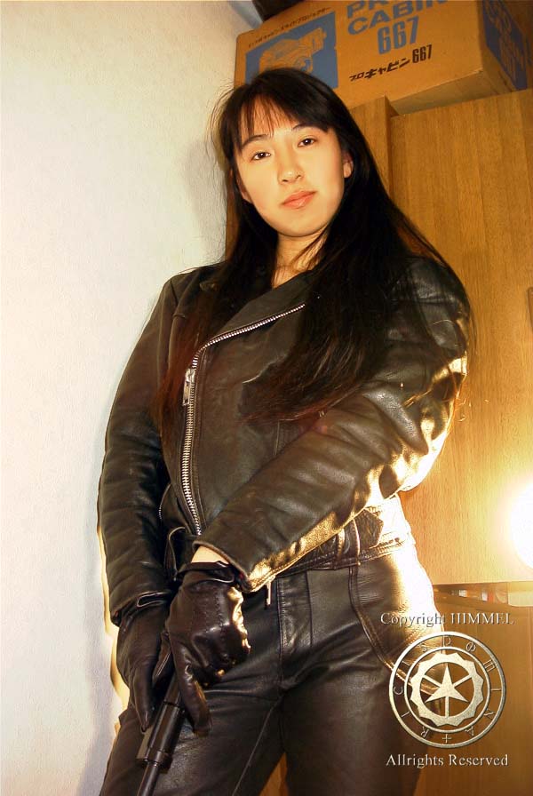 Tohka who among many other leatherclad Japanese models can be seen at ...
