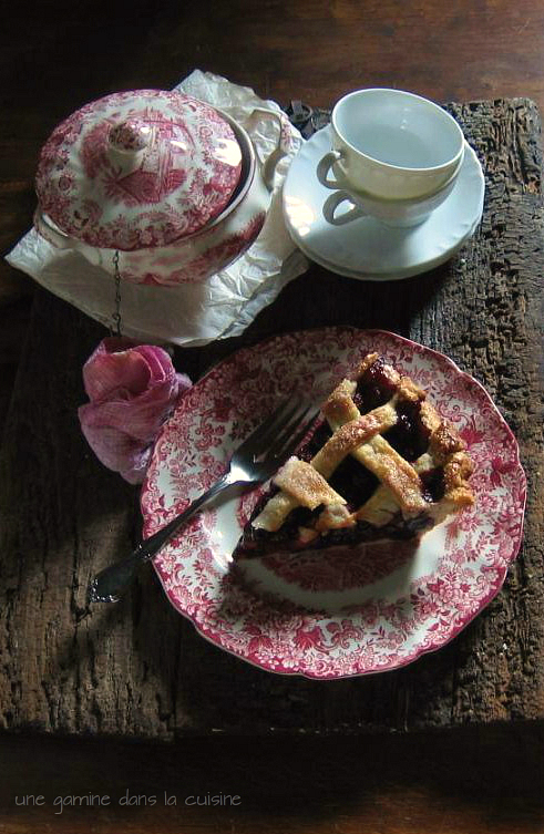 Blueberry-Strawberry Pie | une gamine dans la cuisine