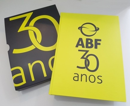 Livro ABF 30 Anos resgata a história do franchising no Brasil Livro ABF 30 Anos resgata a história do franchising no Brasil