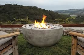 Arte y Arquitectura: Chimeneas de gas para el jardín a modo de hogueras