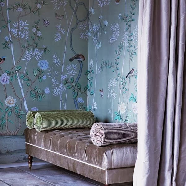 http://www.degournay.com/index.php