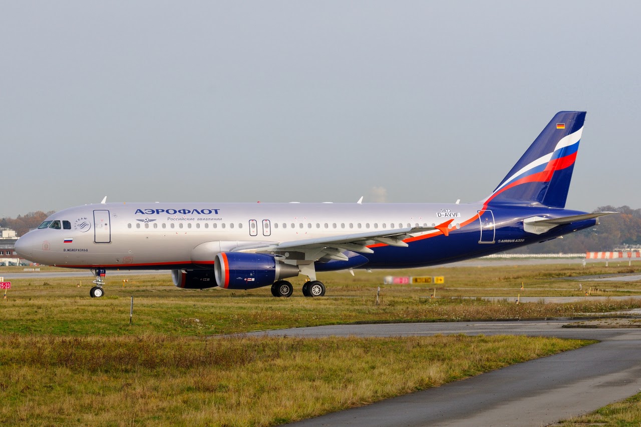 Авиарейсы su. Airbus a320 Aeroflot. A320 SL Aeroflot. Airbus a320 SL Aeroflot. A320 VP-BNT.