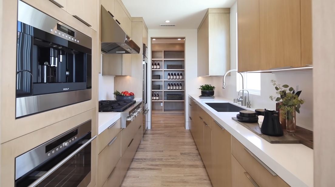 45 Interior Design Photos vs. Tour 4501 Camden Dr Luxury Home