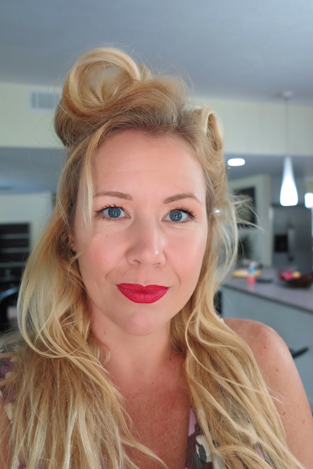 VICTORY ROLLS TUTORIAL WITHOUT HOT TOOLS!