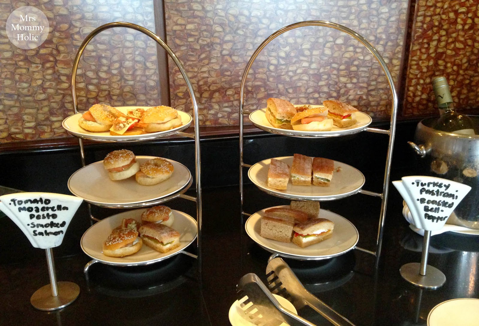 MrsMommyHolic Food Galore at the Fairmont Hotel Gold Lounge