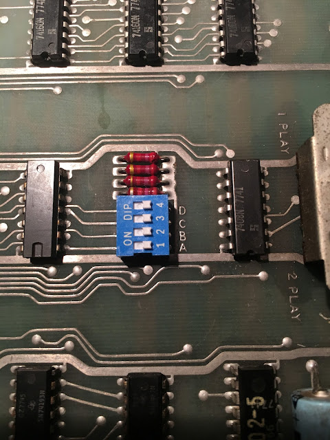 Jump 'n' Fire: Atari Breakout PCB repair. W.I.P