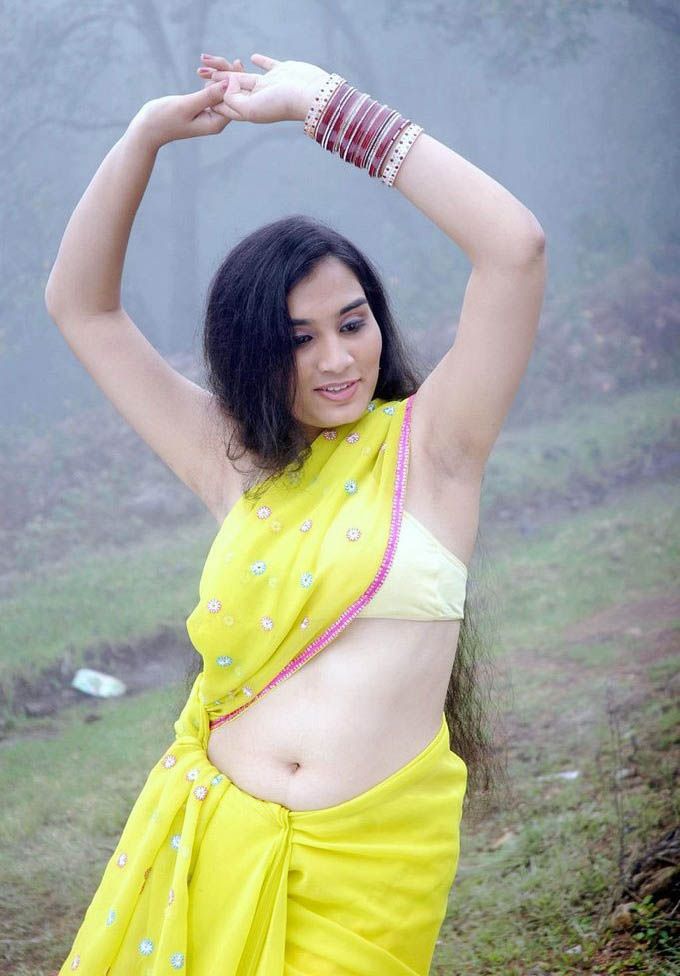 South Indian Actress Wallpapers In Hd Suhani Desi Mallu Atcress Hot Photo Shoot 
