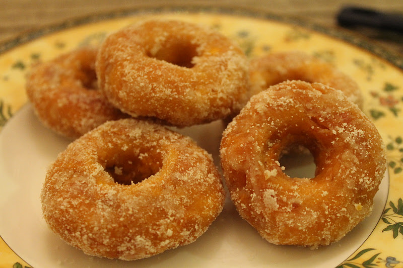 Kuih Keria - Azie Kitchen