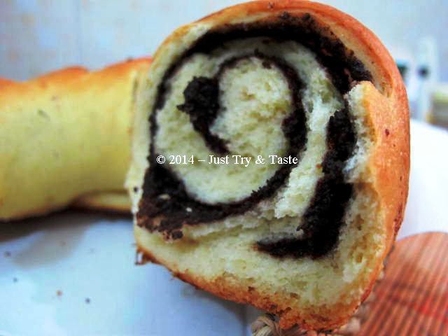 Obsesi Roti 10: Roti Gulung Isi Coklat Kacang