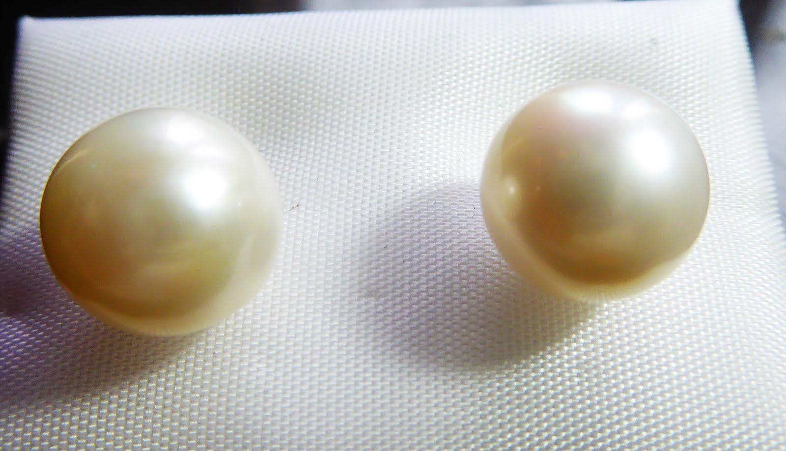 Pendientes de oro perla cultivada