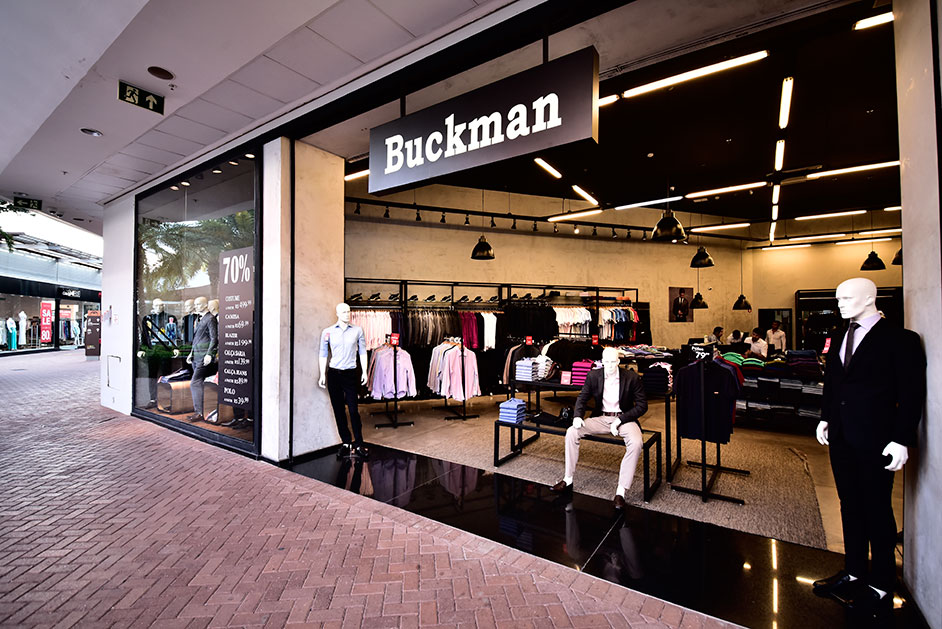 Buckman inaugura no Outlet Brasília sua terceira loja no DF Falando