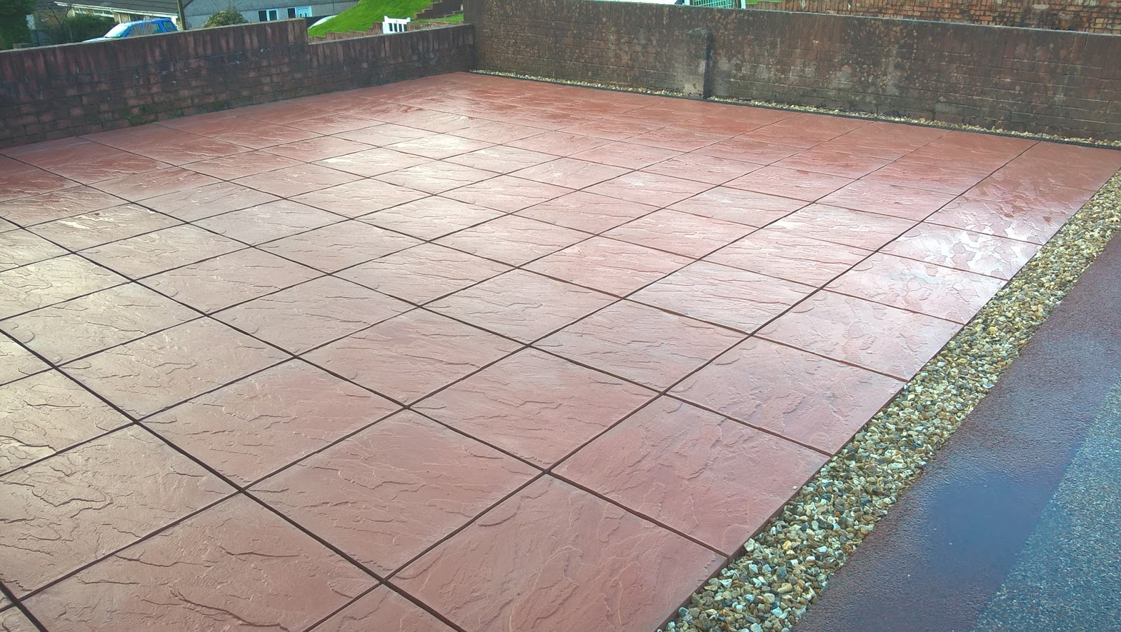 CWM LLYNFI BRICKLAYING : Red concrete paving slabs 600mm x 600mm with ...