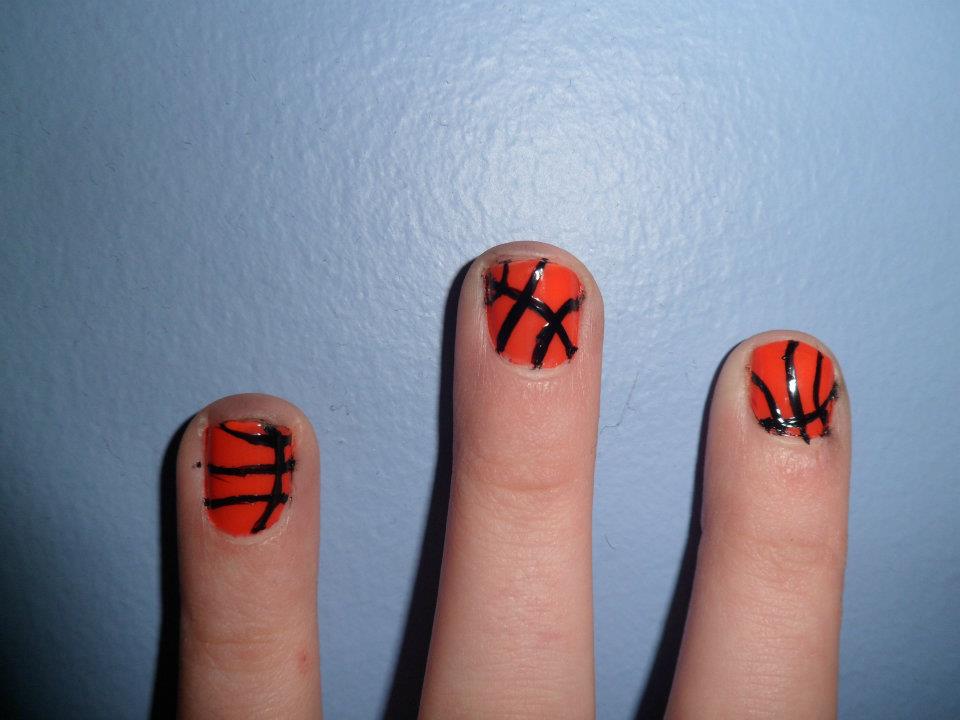 XY Nails