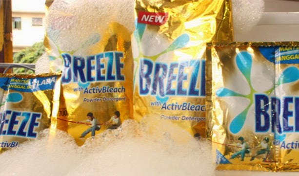 Breeze with ActivBleach: Removes 1 Million Stains In 1 Wash 
