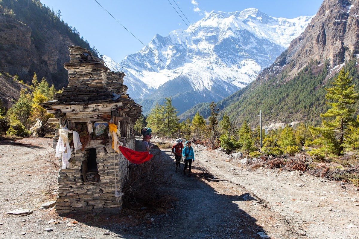 200км по красно-белым черточкам.. Around Annapurna. март-апрель 2017
