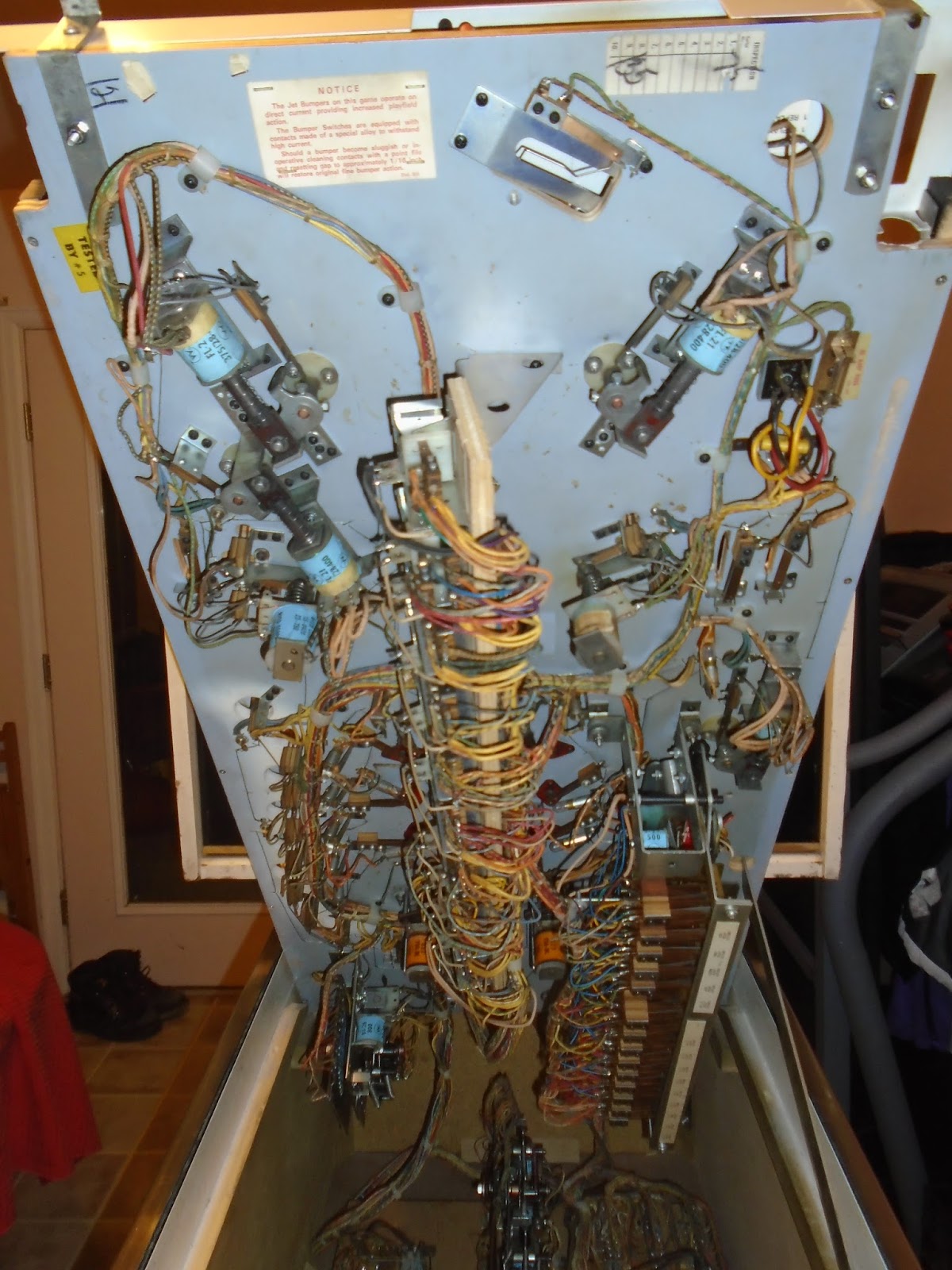 Canon City Pinball 1974 Williams Dealer's Choice Pinball Machine (Sold)