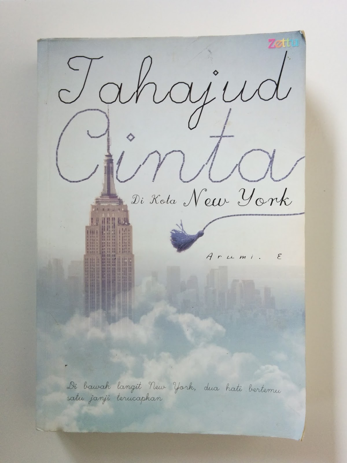 Alur Cerita Novel Tahajud Cinta