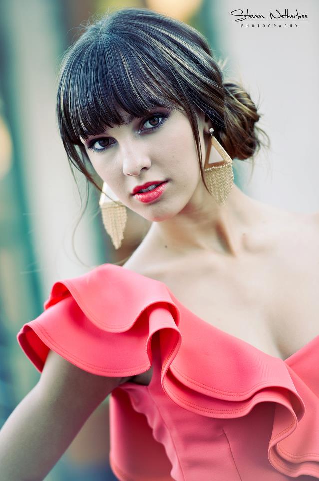 401679_267223823341642_108440892553270_7