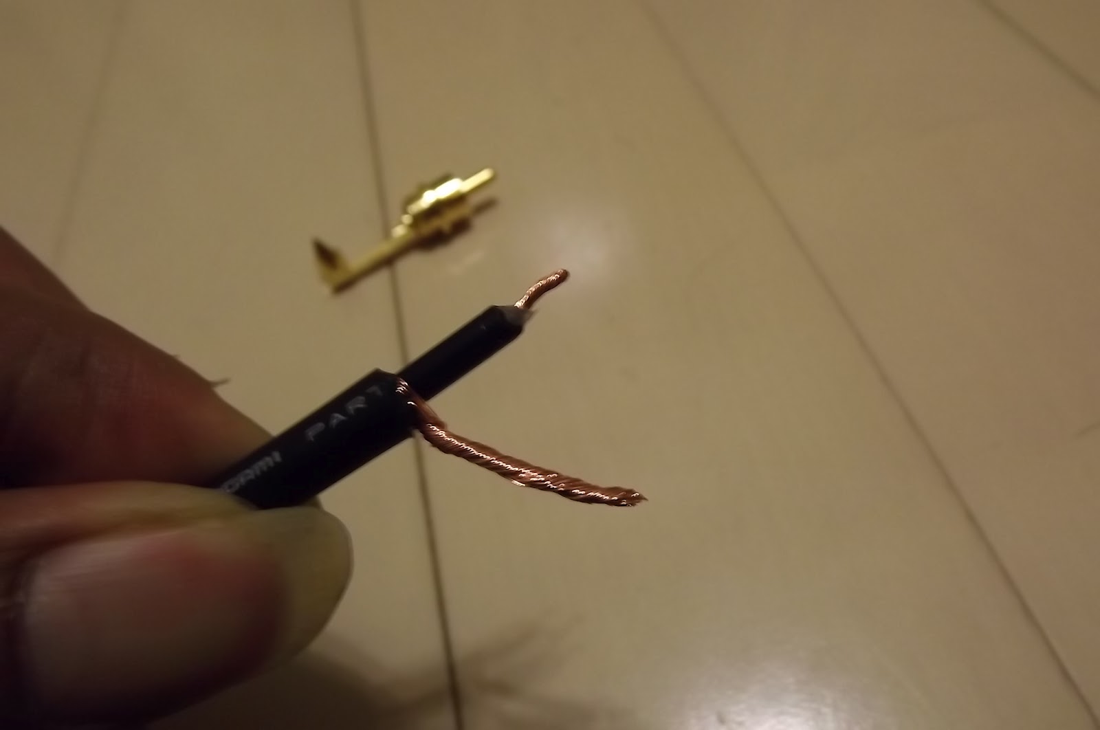 DIY ELECTRONICS PROJECTS DIY RCA Interconnect Cable