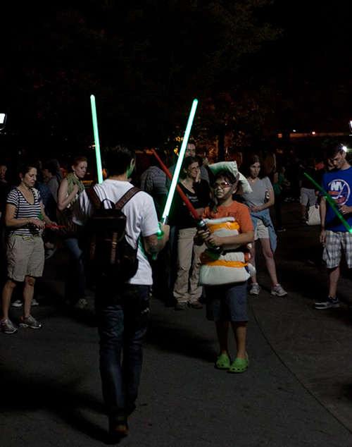 Largest Lightsaber Fight in the New York Park