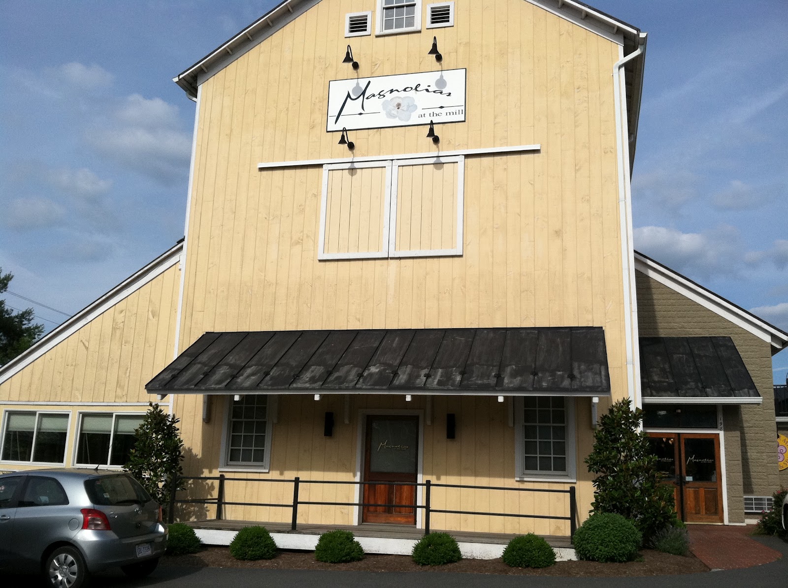 Yumma Yumma Magnolia's At The Mill