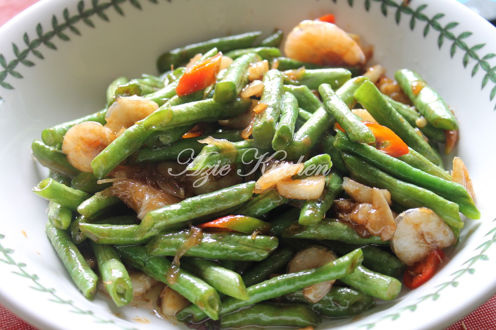 Kacang Panjang Goreng Sempoi - Azie Kitchen