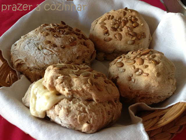 prazer a cozinhar - pão integral com sementes de abóbora e girassol